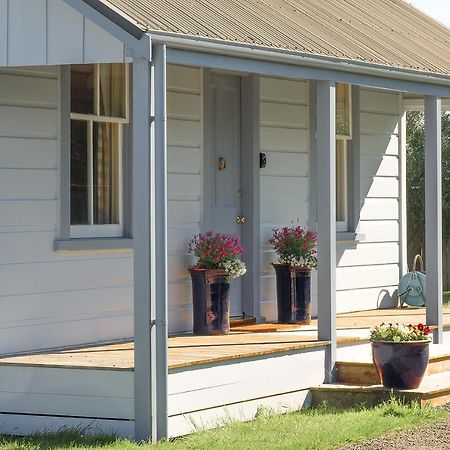 The Vicarage Martinborough 빌라 외부 사진