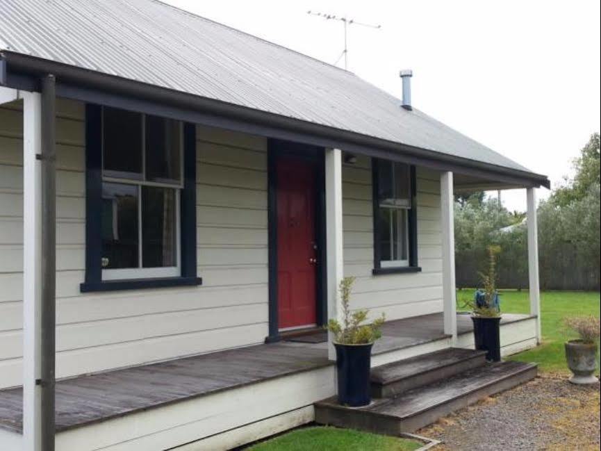 The Vicarage Martinborough 빌라 외부 사진