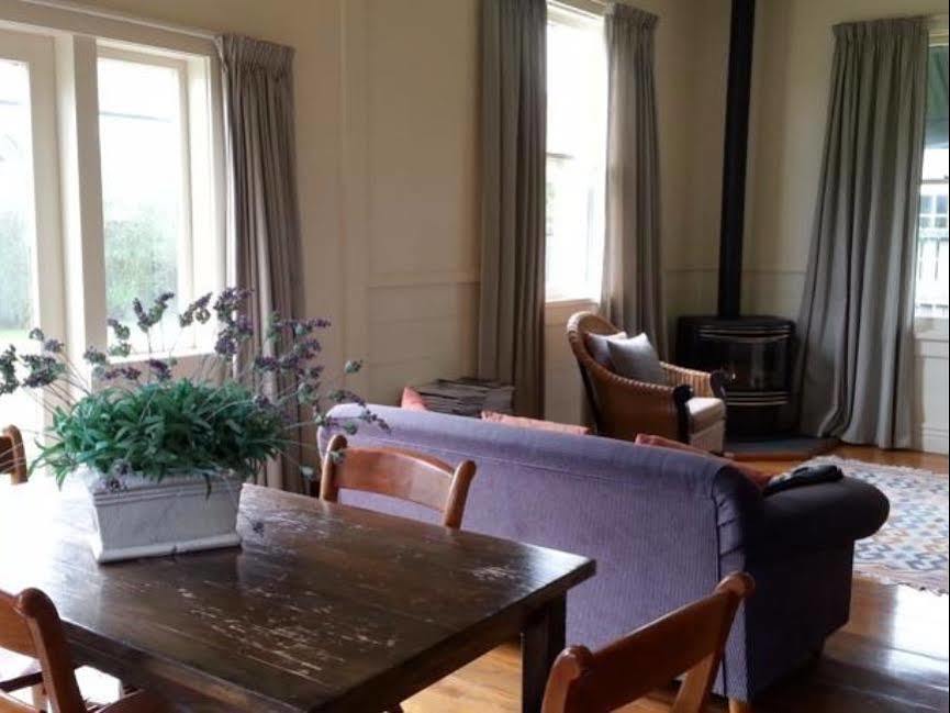 The Vicarage Martinborough 빌라 외부 사진
