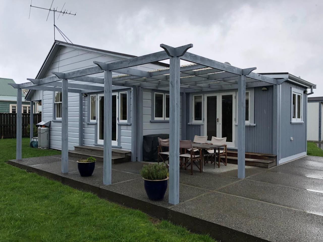 The Vicarage Martinborough 빌라 외부 사진